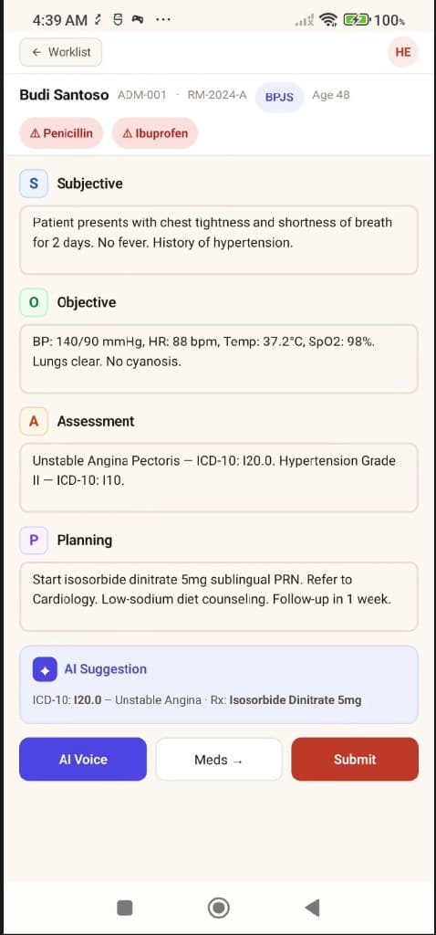 MediConsult AI consultation screen with SOAP notes, allergy alerts, and AI suggestion